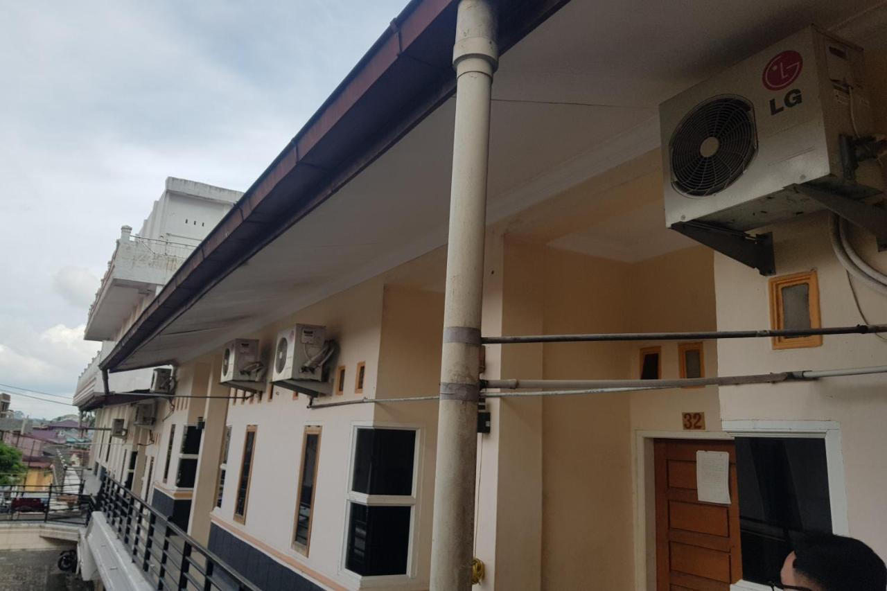 Oyo 91647 Sanina Residence Pematang Siantar Exterior foto